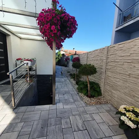 Milan&eva Διαμέρισμα